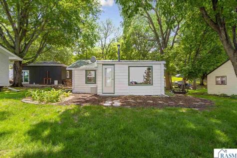 25090 Swedes Bay Lane Elysian MN 56028