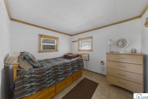 25090 Swedes Bay Lane Elysian MN 56028