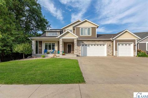 317 Oak Marsh Drive Mankato MN 56001