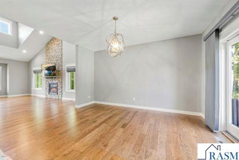 317 Oak Marsh Drive Mankato MN 56001