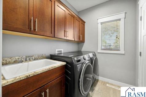 317 Oak Marsh Drive Mankato MN 56001