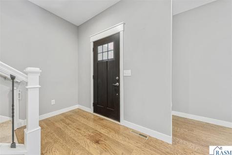 317 Oak Marsh Drive Mankato MN 56001