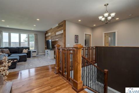 705 Maple Lane Eagle Lake MN 56024