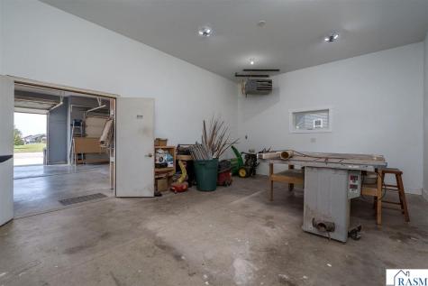 705 Maple Lane Eagle Lake MN 56024