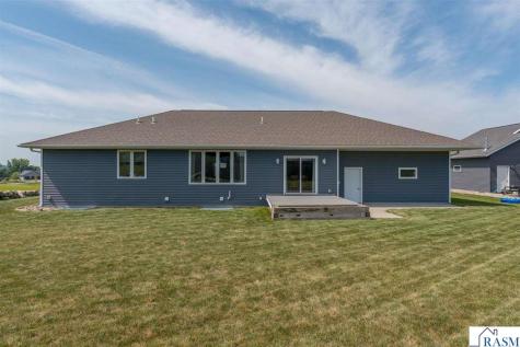 705 Maple Lane Eagle Lake MN 56024