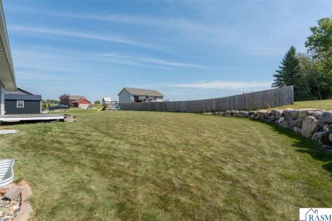 705 Maple Lane Eagle Lake MN 56024