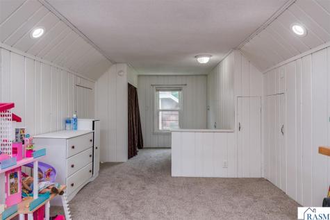620 Mound Avenue Mankato MN 56001