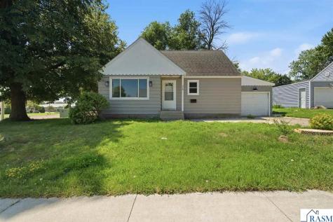 954 Victoria Street Fairmont MN 56031