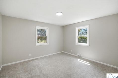 954 Victoria Street Fairmont MN 56031