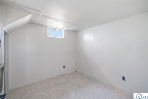 954 Victoria Street Fairmont MN 56031