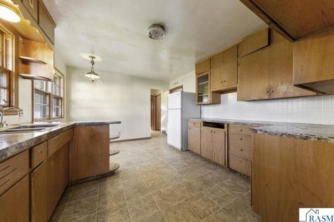 1043 Chase Avenue Gibbon MN 55334