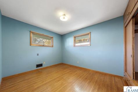1043 Chase Avenue Gibbon MN 55334