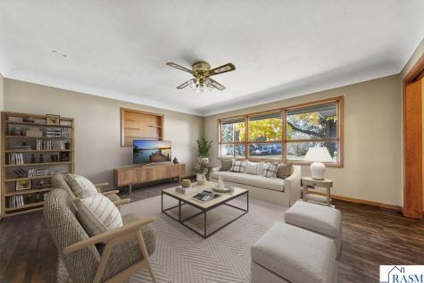 1043 Chase Avenue Gibbon MN 55334