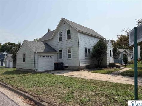 201 Main St So Winthrop MN 55396