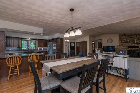 23 Holiday Court North Mankato MN 56063