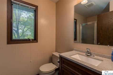 23 Holiday Court North Mankato MN 56063