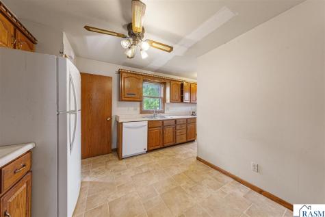 1526 N 4th Street Mankato MN 56001-3210