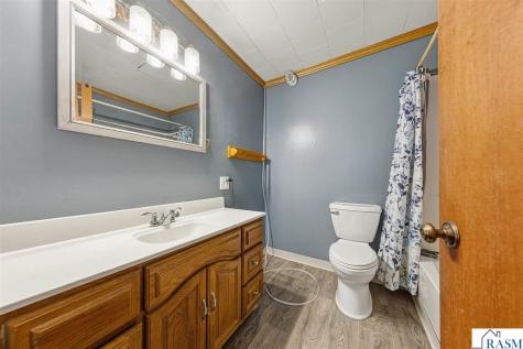 1526 N 4th Street Mankato MN 56001-3210