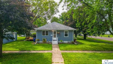 801 SW 4th Avenue Wells MN 56097