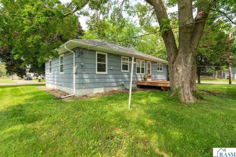 801 SW 4th Avenue Wells MN 56097