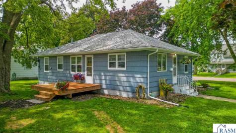 801 SW 4th Avenue Wells MN 56097