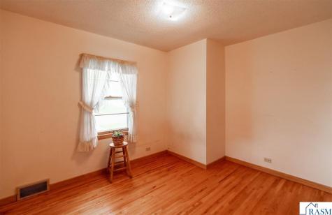 801 SW 4th Avenue Wells MN 56097