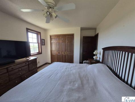 63273 490th Street Fairfax MN 55332