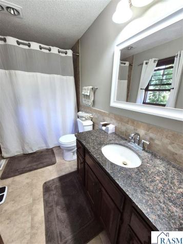 63273 490th Street Fairfax MN 55332