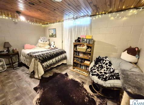 63273 490th Street Fairfax MN 55332
