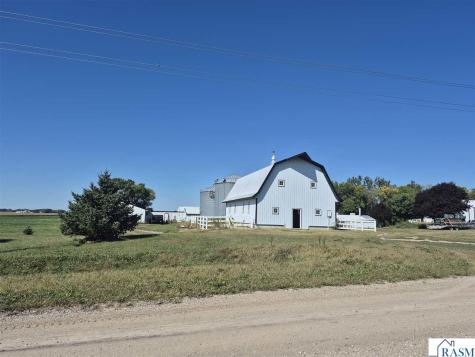 63273 490th Street Fairfax MN 55332