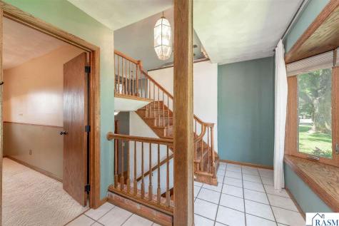 211 Holly Lane Janesville MN 56048