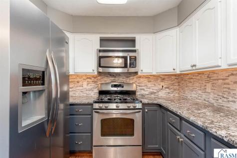 211 Holly Lane Janesville MN 56048