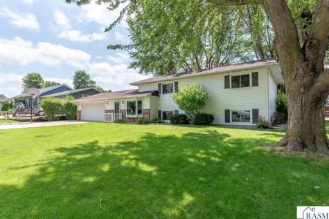 211 Holly Lane Janesville MN 56048