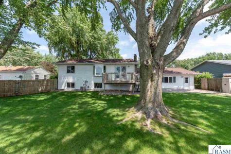 211 Holly Lane Janesville MN 56048