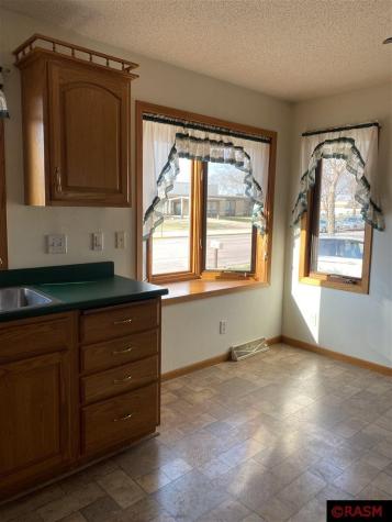 1326 Jefferson Street North New Ulm MN 56073