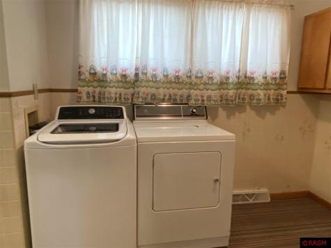 1326 Jefferson Street North New Ulm MN 56073