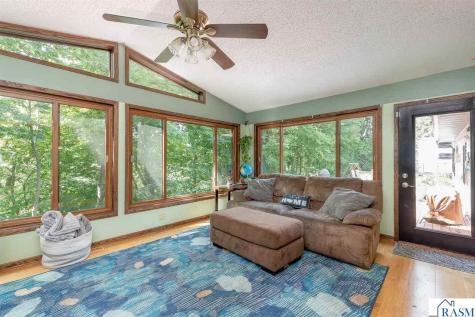 137 Maple Park Drive Mankato MN 56001