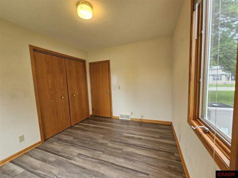 202 3rd East Street Hanska MN 56041