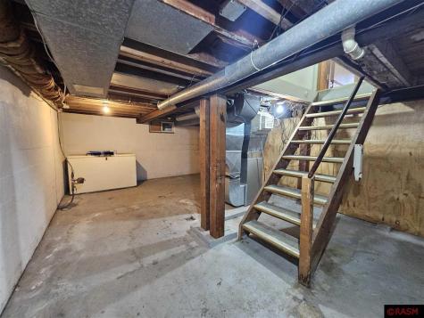 202 3rd East Street Hanska MN 56041