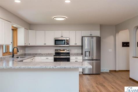 48818 Old River Bluff Road St. Peter MN 56082