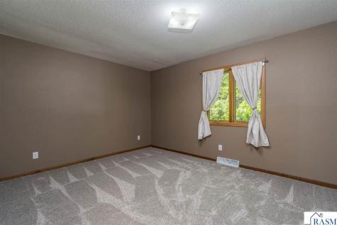 48818 Old River Bluff Road St. Peter MN 56082