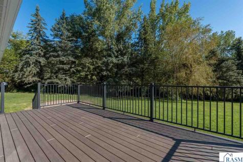 48818 Old River Bluff Road St. Peter MN 56082