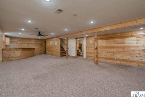 48818 Old River Bluff Road St. Peter MN 56082