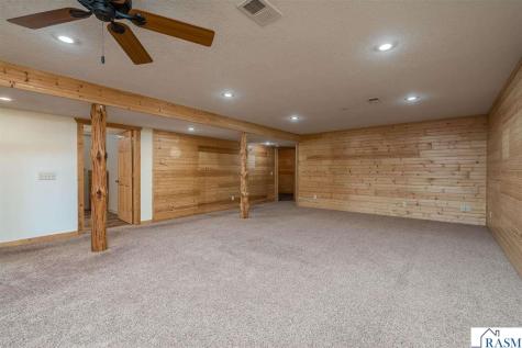 48818 Old River Bluff Road St. Peter MN 56082