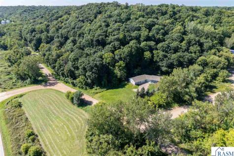 48818 Old River Bluff Road St. Peter MN 56082