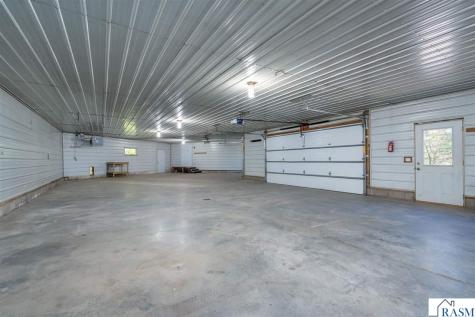48818 Old River Bluff Road St. Peter MN 56082