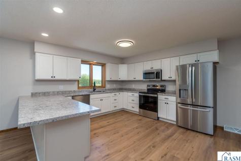 48818 Old River Bluff Road St. Peter MN 56082