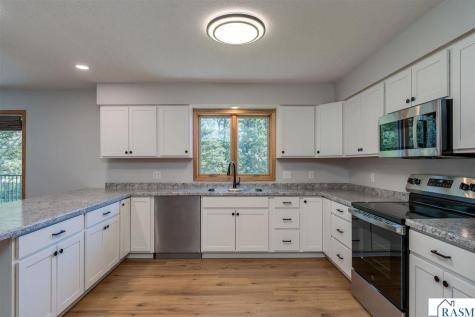 48818 Old River Bluff Road St. Peter MN 56082