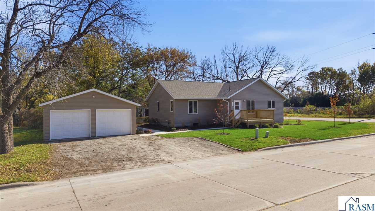 439 11th Street Waseca MN 56093