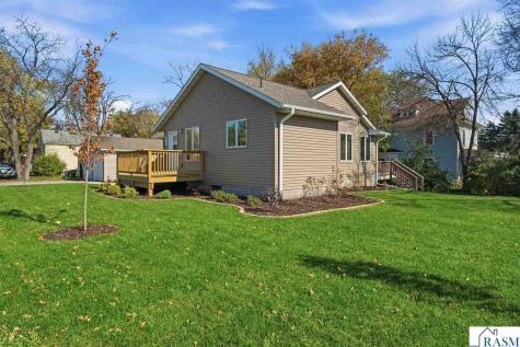 439 11th Street Waseca MN 56093